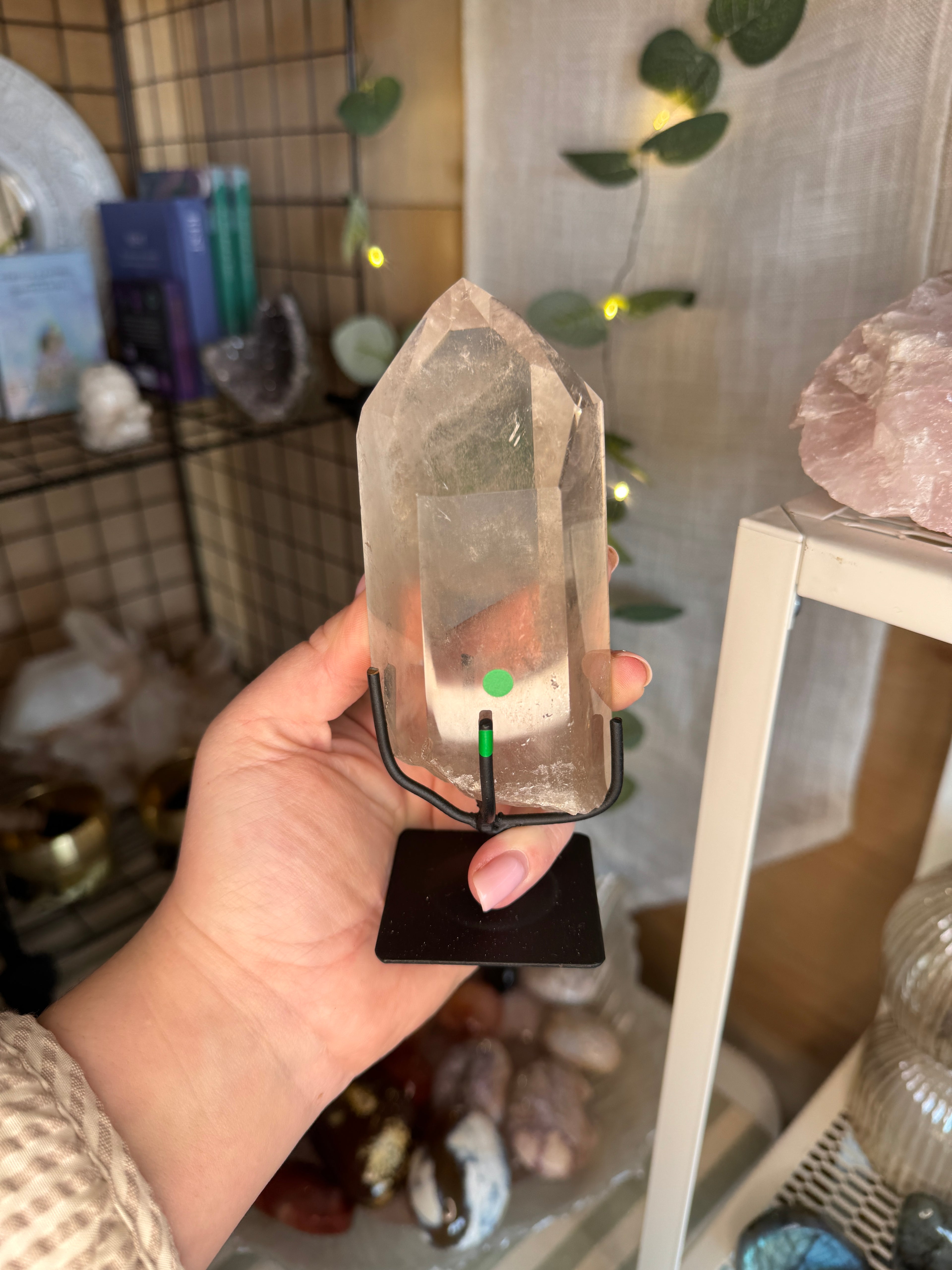 Clear quartz point & stand