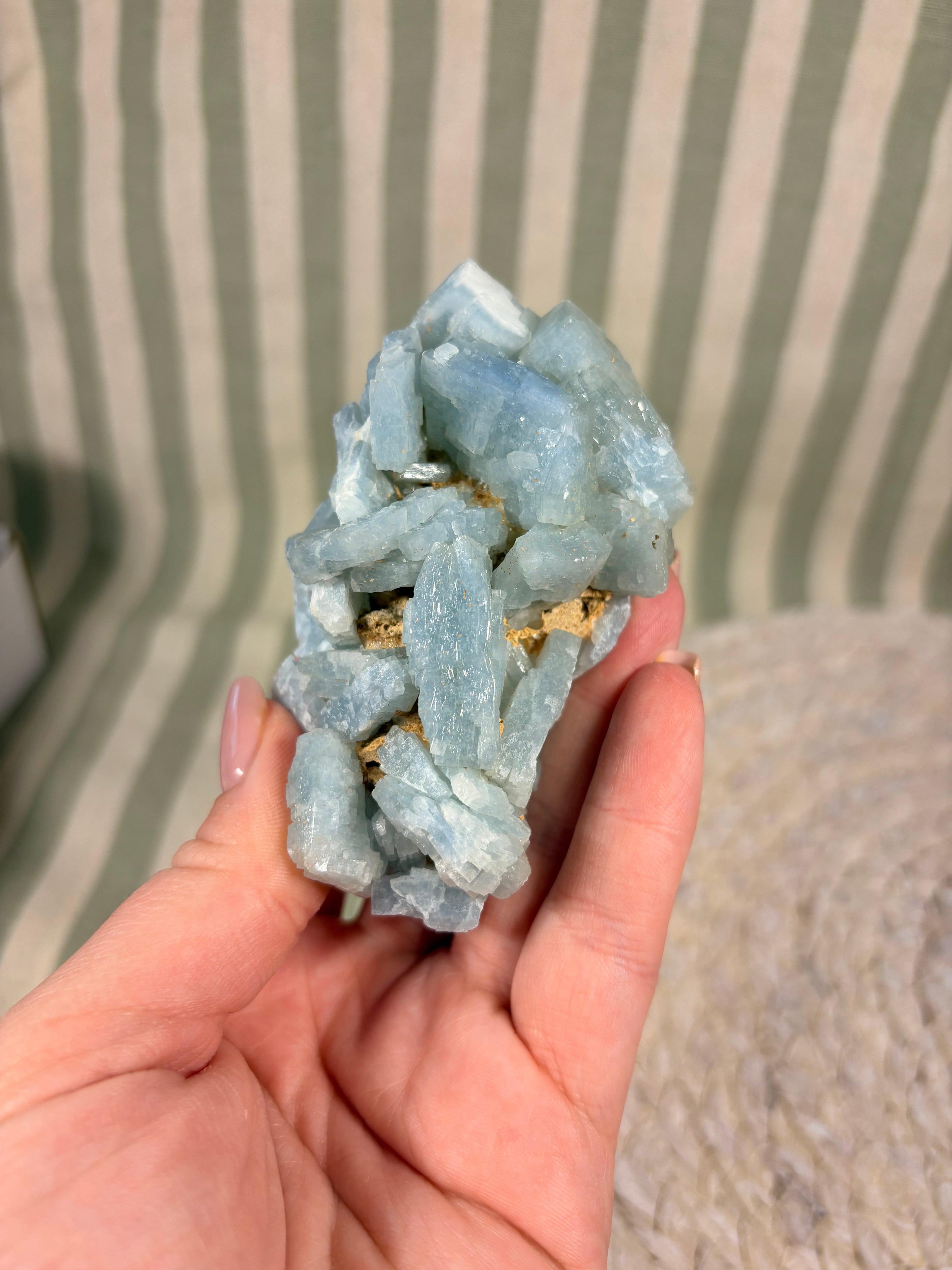 Blue baryte