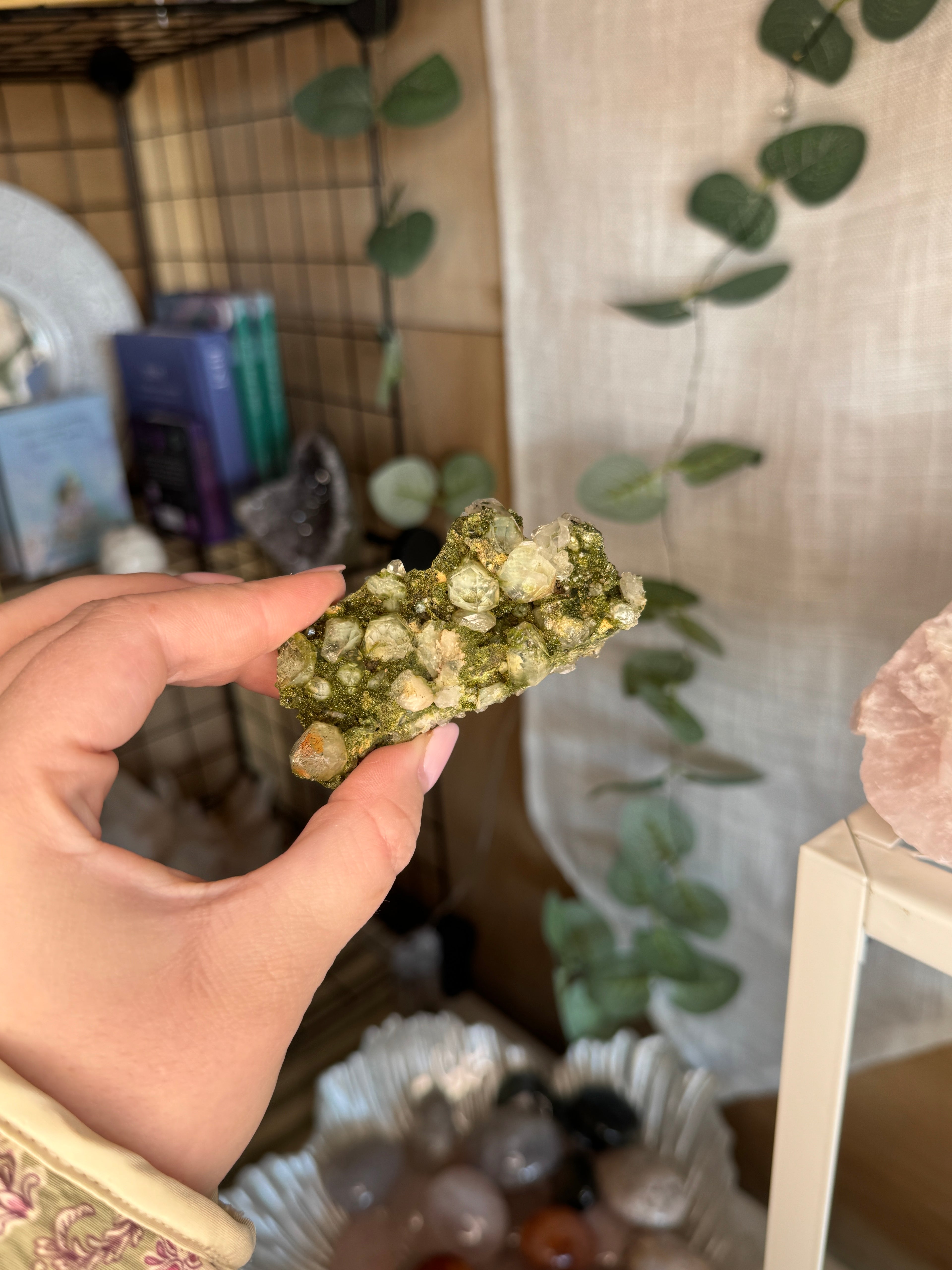 Green forest epidote